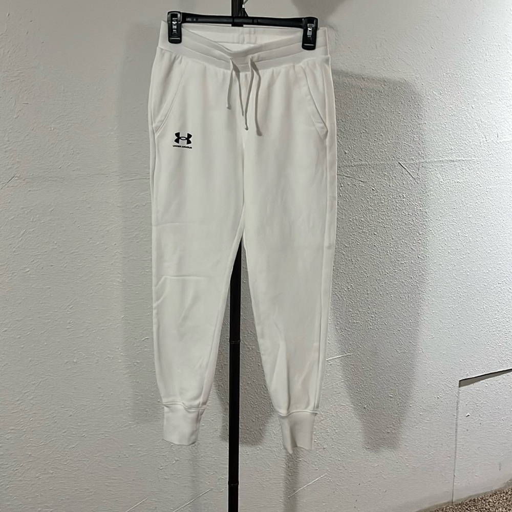 Under Armour pants